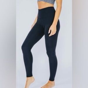 Yogalicious Lux Black High Waisted Leggings with Back Pocket SZ.M